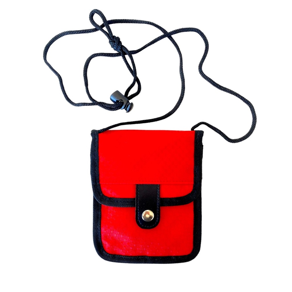 Heys Travelmate V3 Small Cash and Credit Card Crossbody